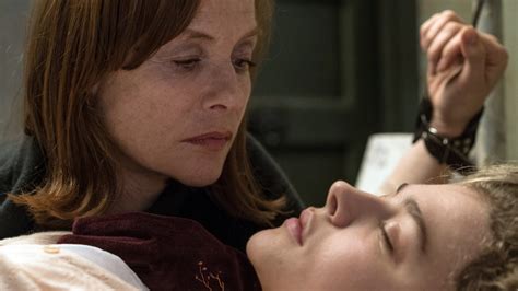 ‘Greta’ Review: Isabelle Huppert Steals This Stalker Thriller